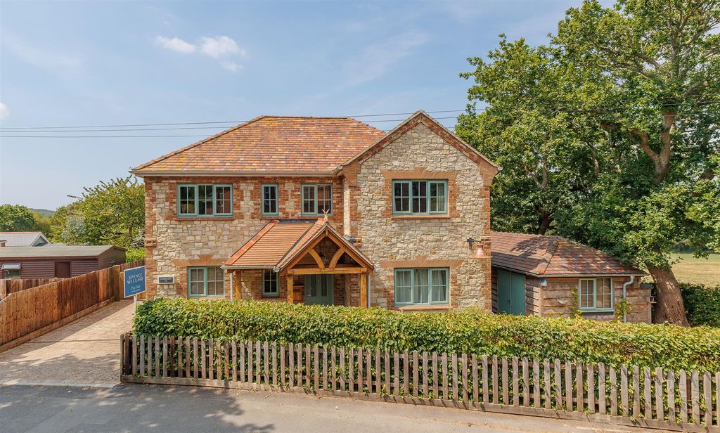 Property photo 1 of 40 Stonehurst