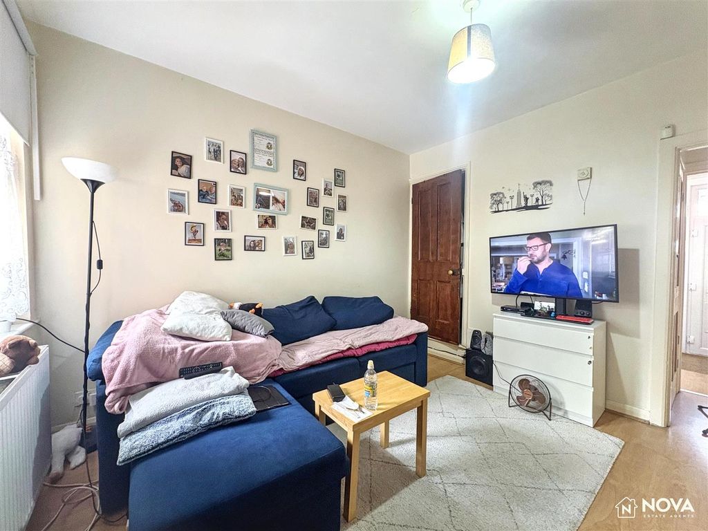 Property photo 3 of 12 Img_2163.Jpg