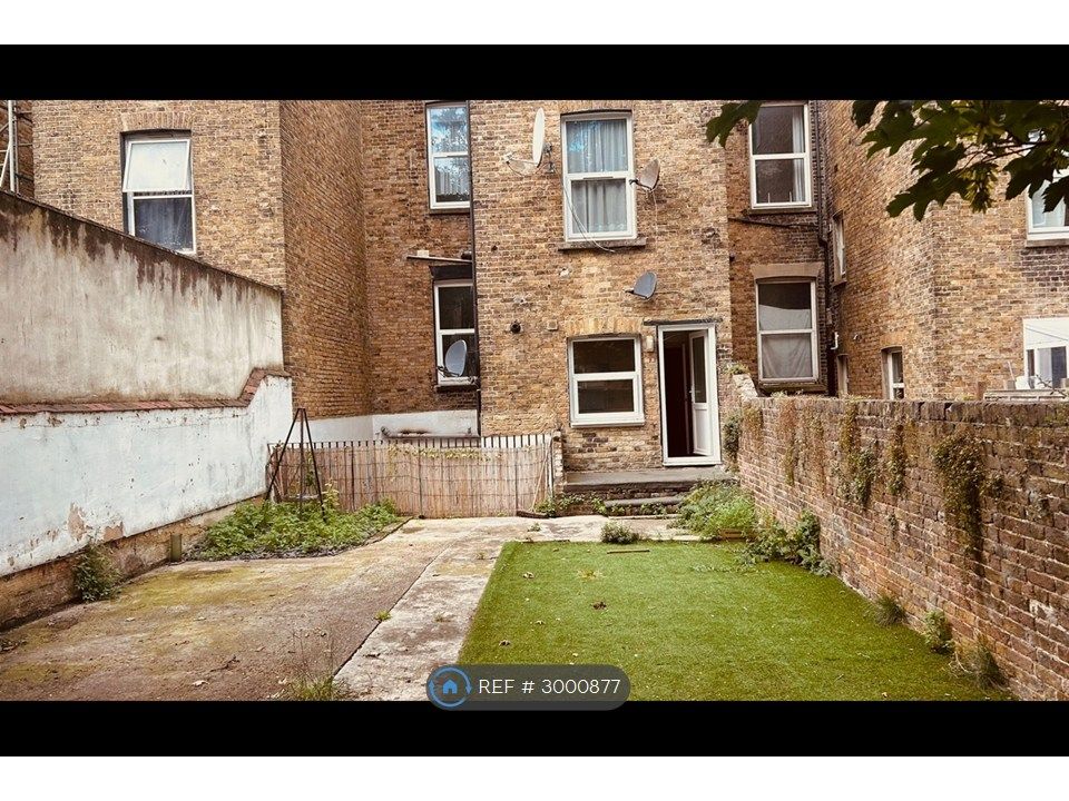 Property photo 3 of 3
