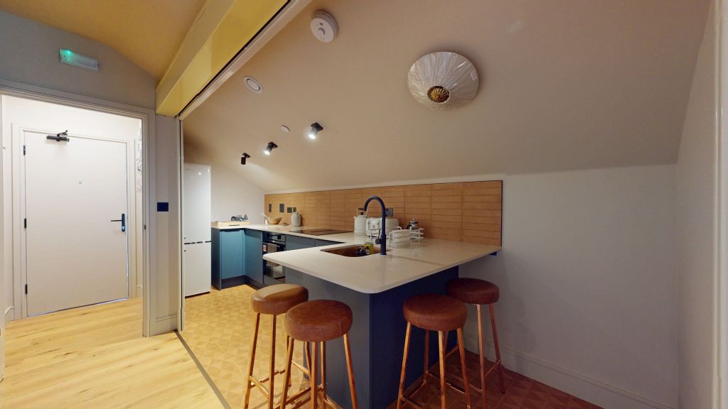 Property photo 3 of 16 Kitchen