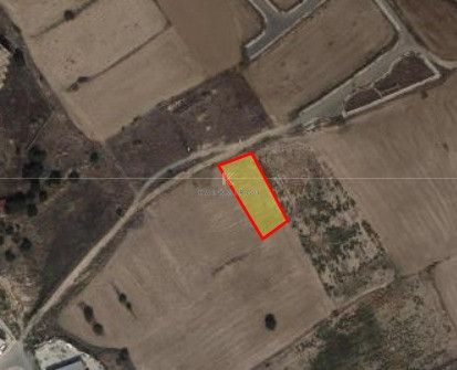 Property photo 1 of 3