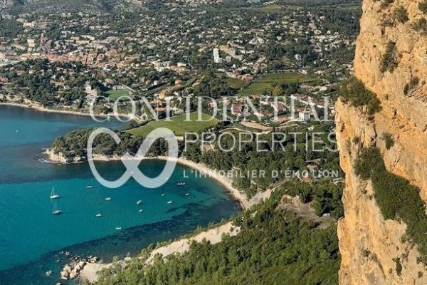 Property photo 3 of 3