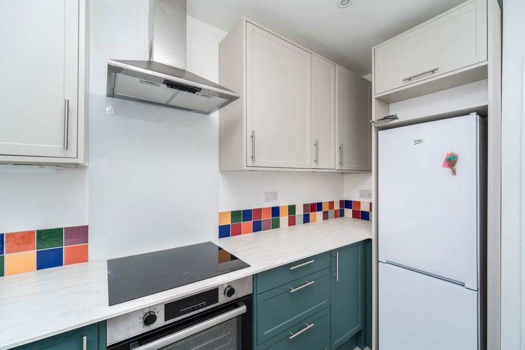 Property photo 3 of 13 Pbox-Img.Jpg