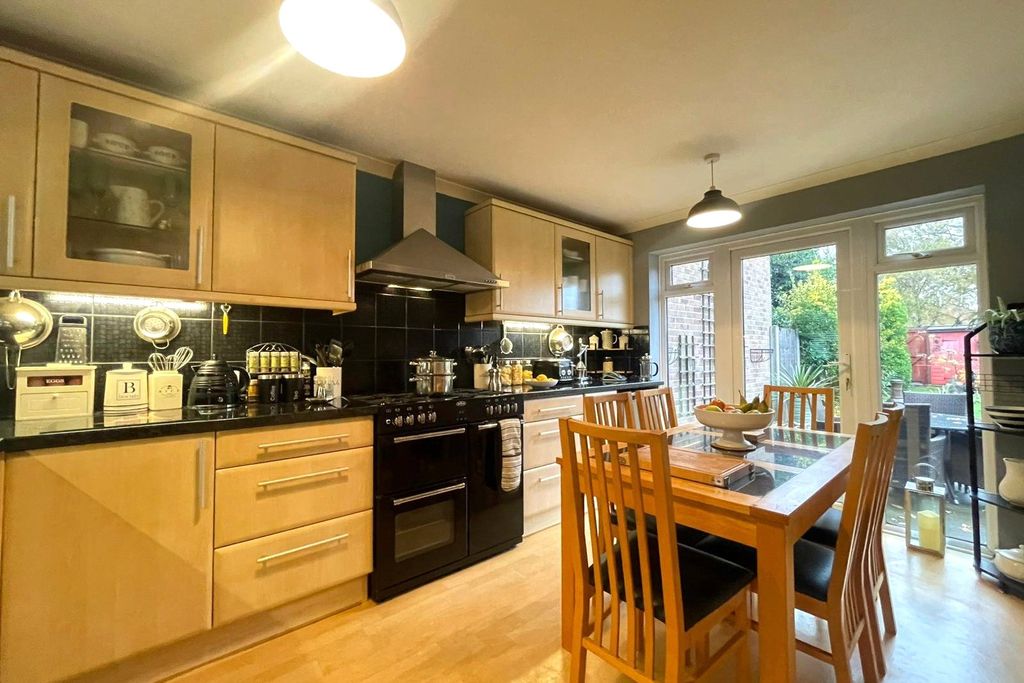 Property photo 3 of 13 Picture No. 13