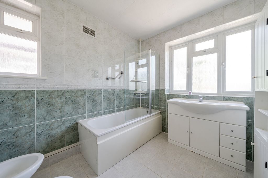 Property photo 2 of 21 1-68233Fdfce8Fc-1...