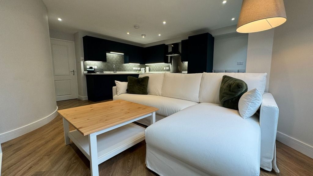 Property photo 2 of 17 Photo 2