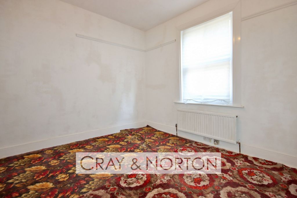 Property photo 3 of 13 Photo 3