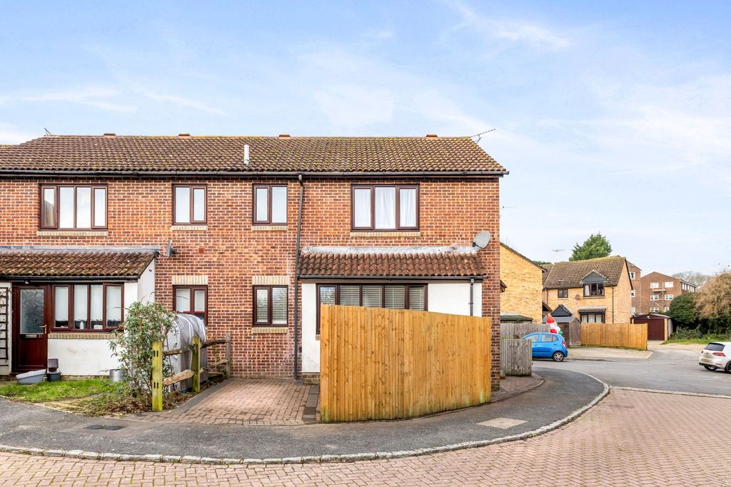 Property photo 1 of 21