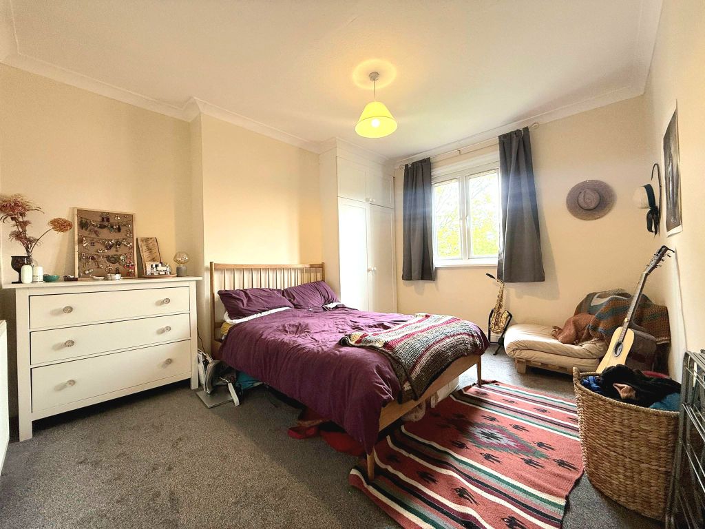 Property photo 3 of 5 Bedroom