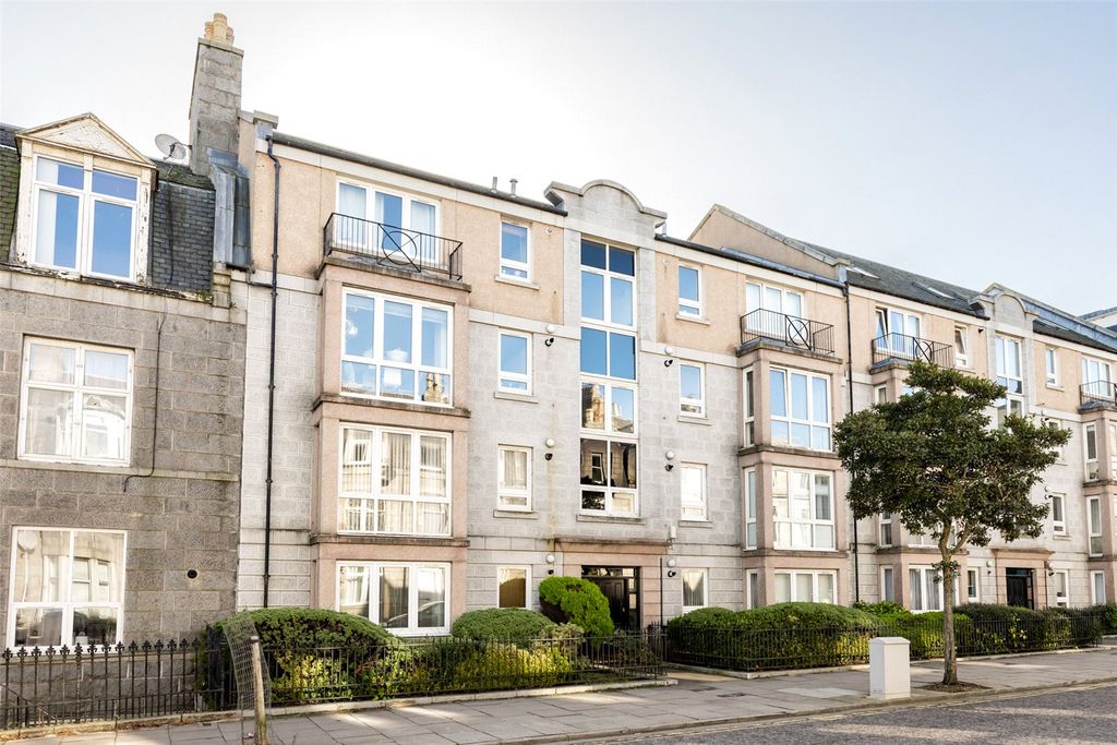 Property photo 1 of 18 Photo 1