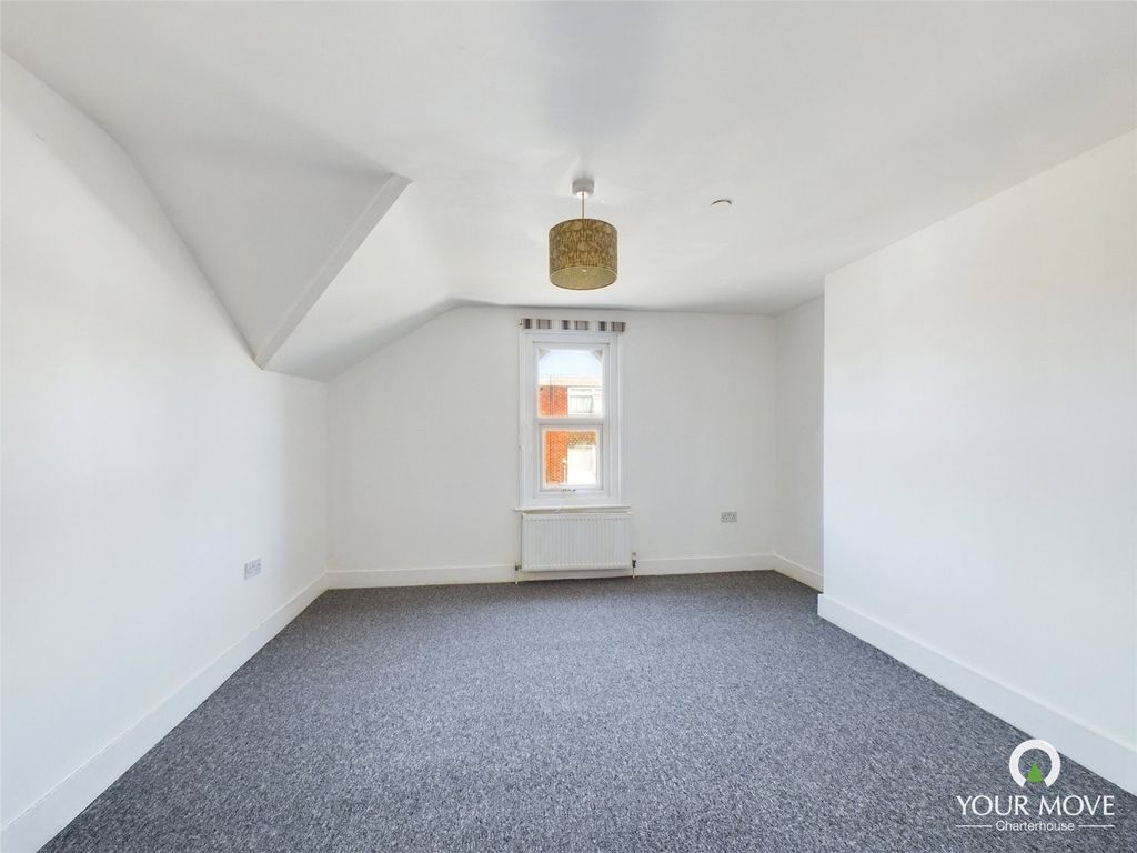 Property photo 1 of 6 Bedroom Two