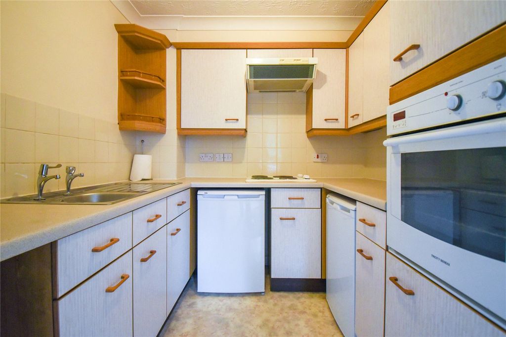 Property photo 3 of 10 Picture No. 06