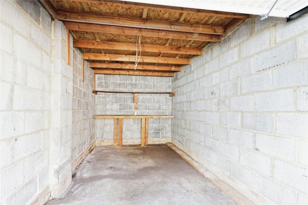 Property photo 3 of 11 Photography