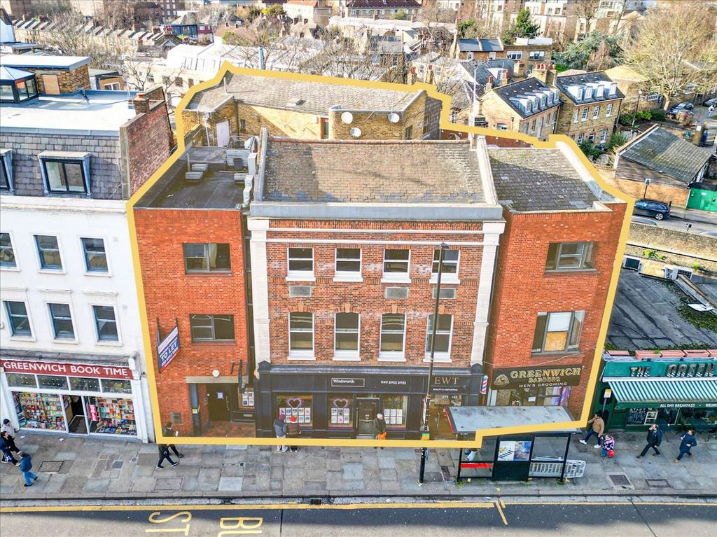 Property photo 2 of 25