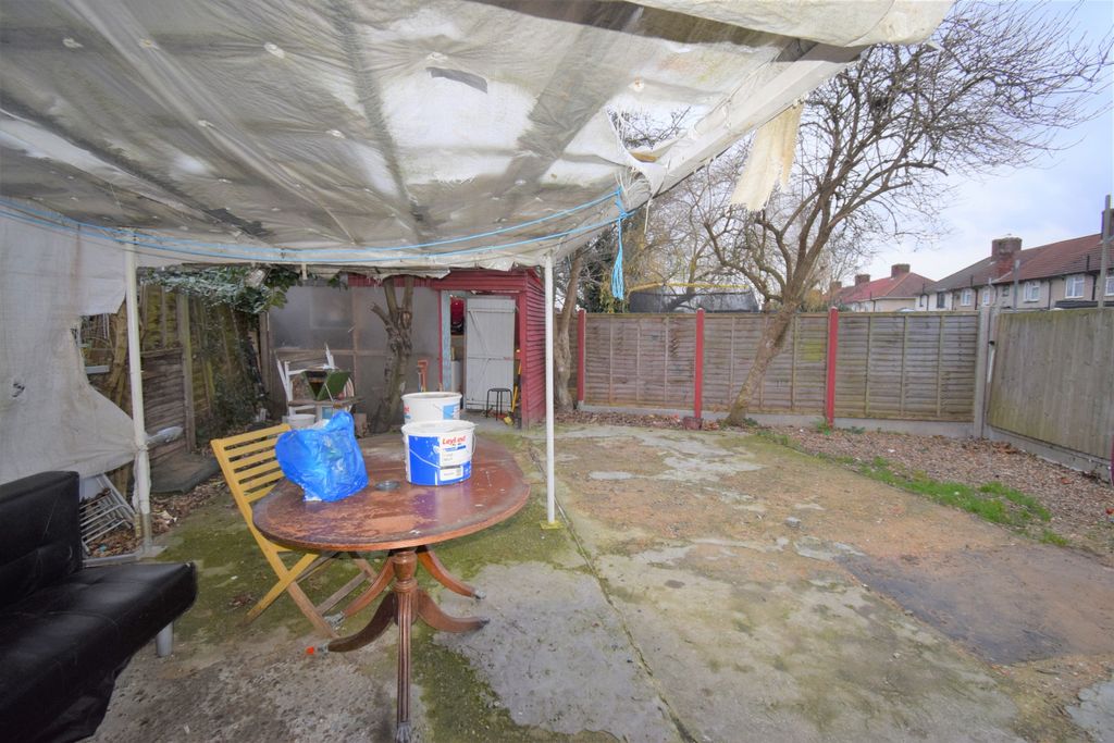 Property photo 3 of 23 Gallery