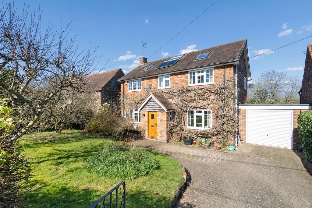 Property photo 1 of 14 Photo 18