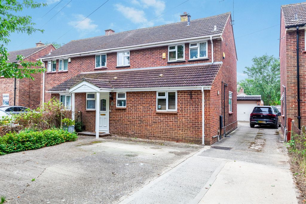 Property photo 1 of 20