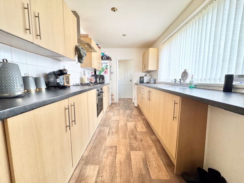 Property photo 2 of 13 Kitchen