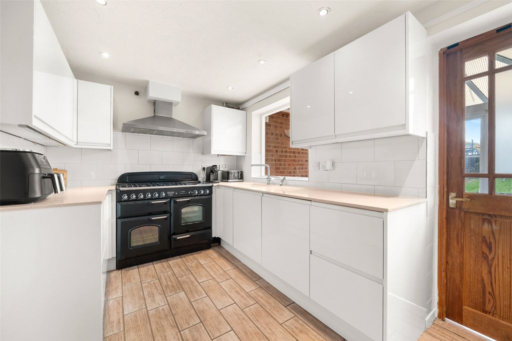 Property photo 3 of 13 Picture No. 08