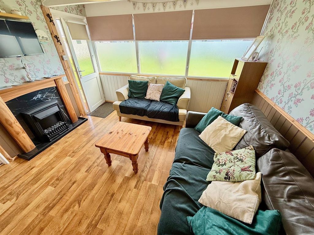 Property photo 3 of 8 Living Room