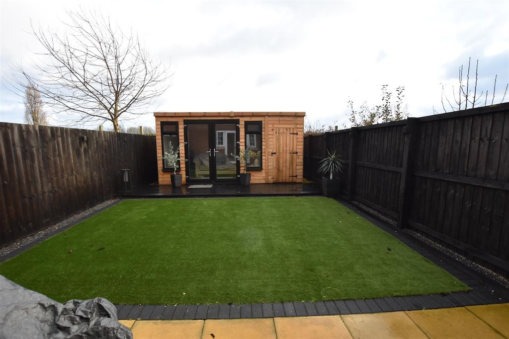 Property photo 2 of 20 Dsc_0611 - Copy (10).Jpg