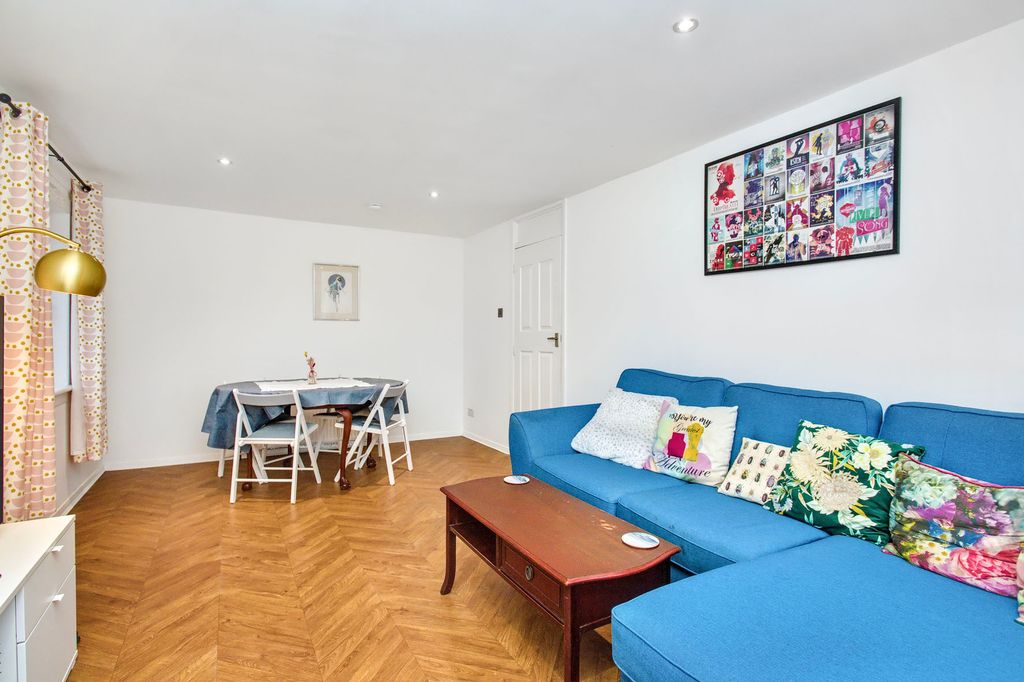 Property photo 3 of 12 Property Image 3