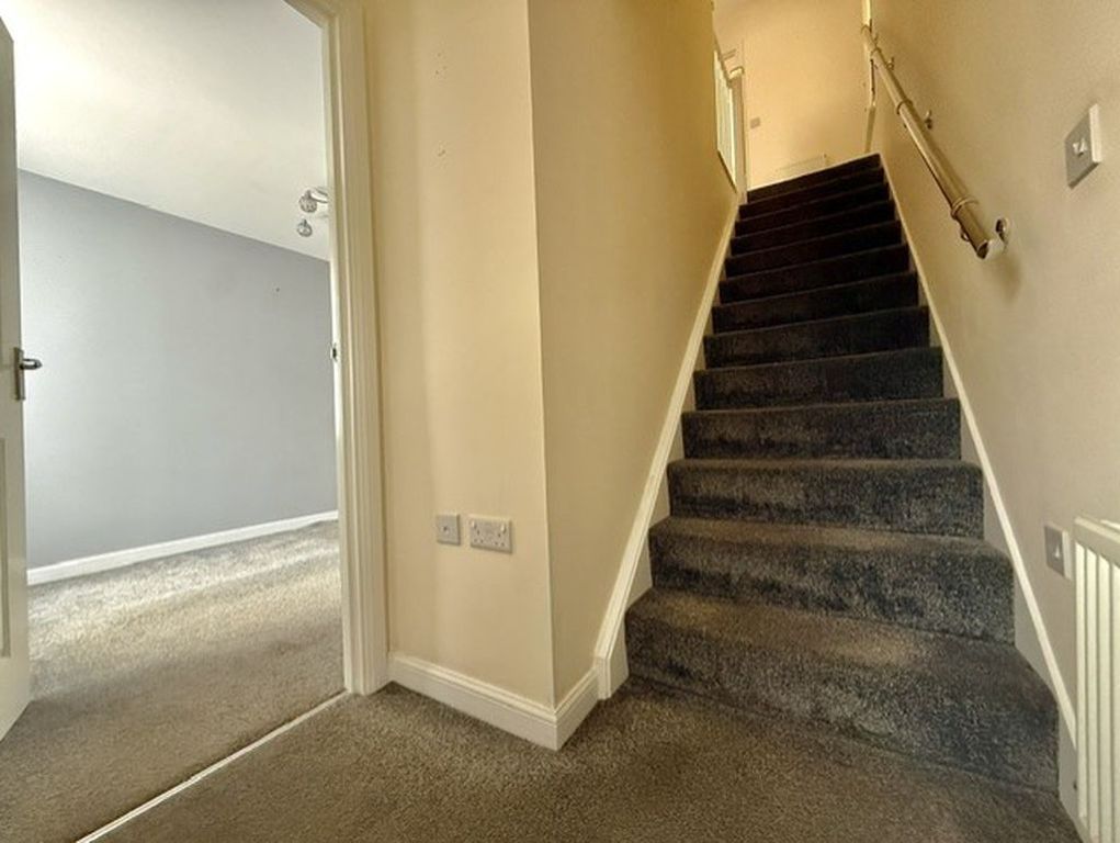 Property photo 2 of 15 Photo 2