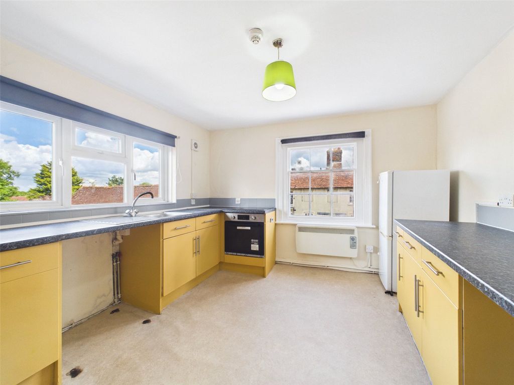 Property photo 2 of 15 Picture No. 02