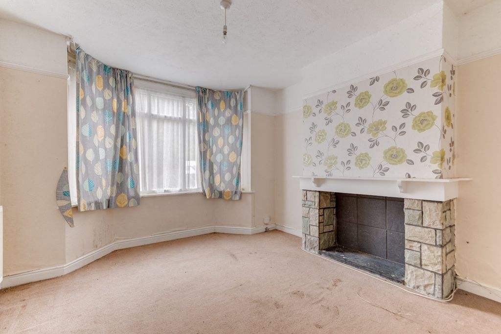 Property photo 2 of 14 Picture No. 01