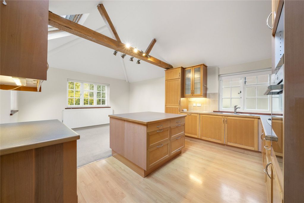 Property photo 1 of 15 Picture No. 04