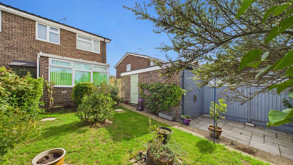 Property photo 3 of 10