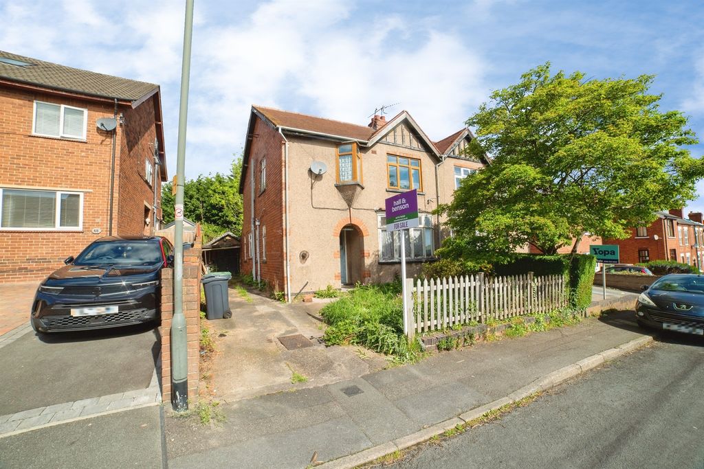 Property photo 1 of 20