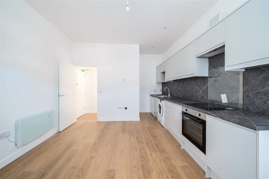 Property photo 1 of 7 Picture No. 04