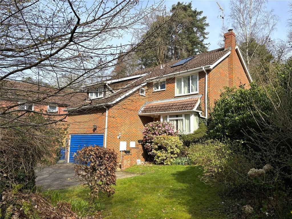 Property photo 1 of 16 Picture No. 21