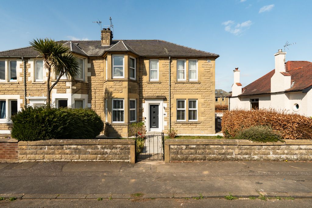 Property photo 1 of 18 Primary Property Image