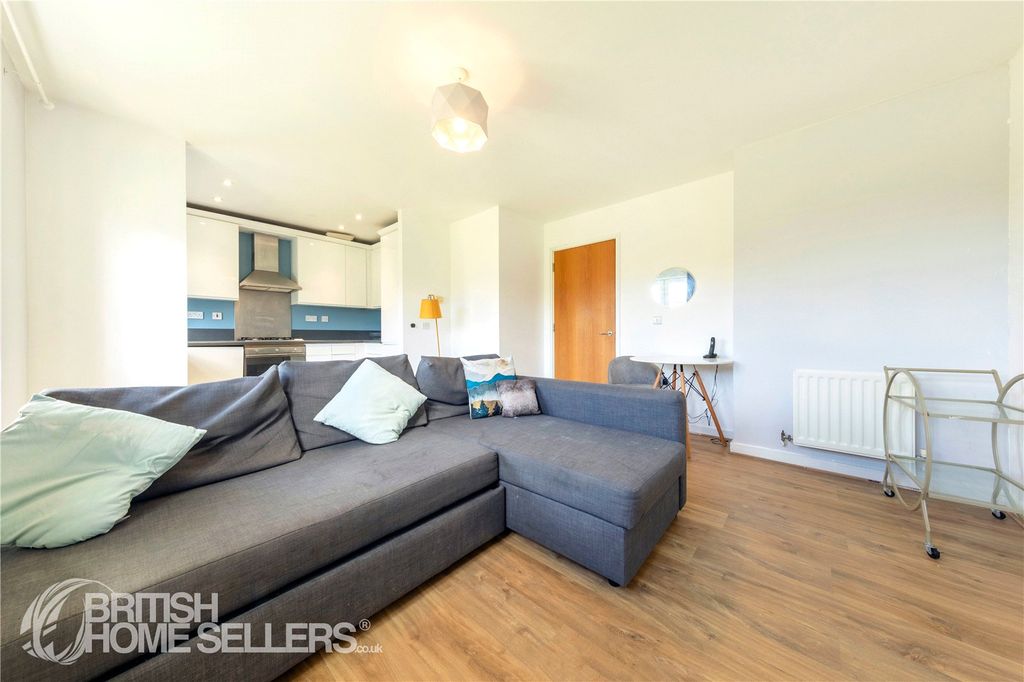 Property photo 3 of 13 Picture No. 12