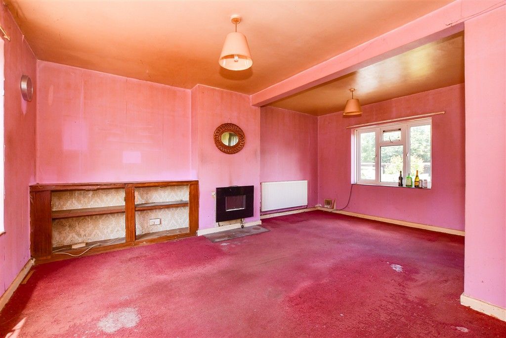 Property photo 3 of 13 Lounge/Dining Room