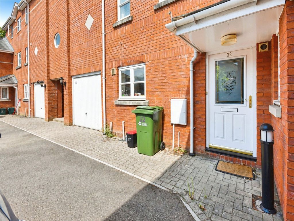 Property photo 1 of 10 Picture No. 16