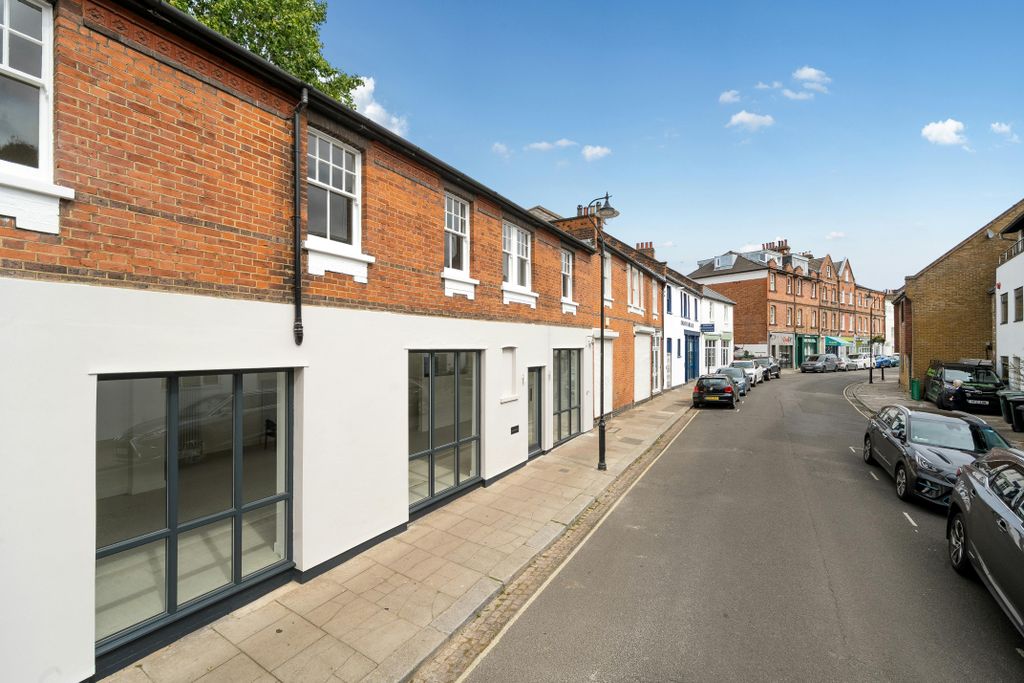 Property photo 3 of 9 1467018-2-6A0Ed4A6850A9-Arw.Jpg