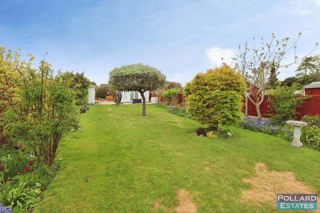 Property photo 1 of 30 Garden