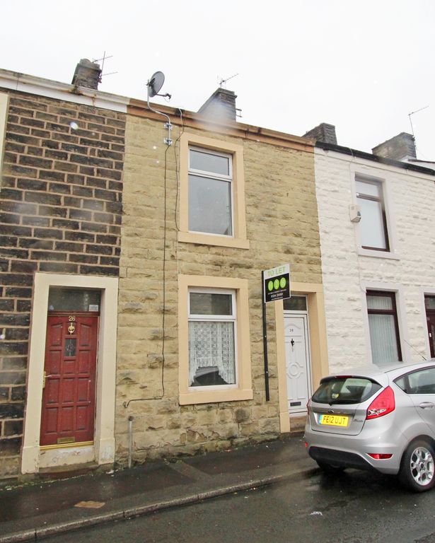 Property photo 1 of 7