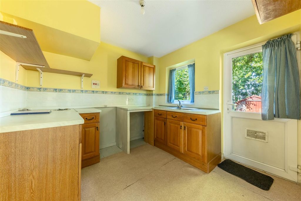 Property photo 3 of 15 Ba-5.Jpg