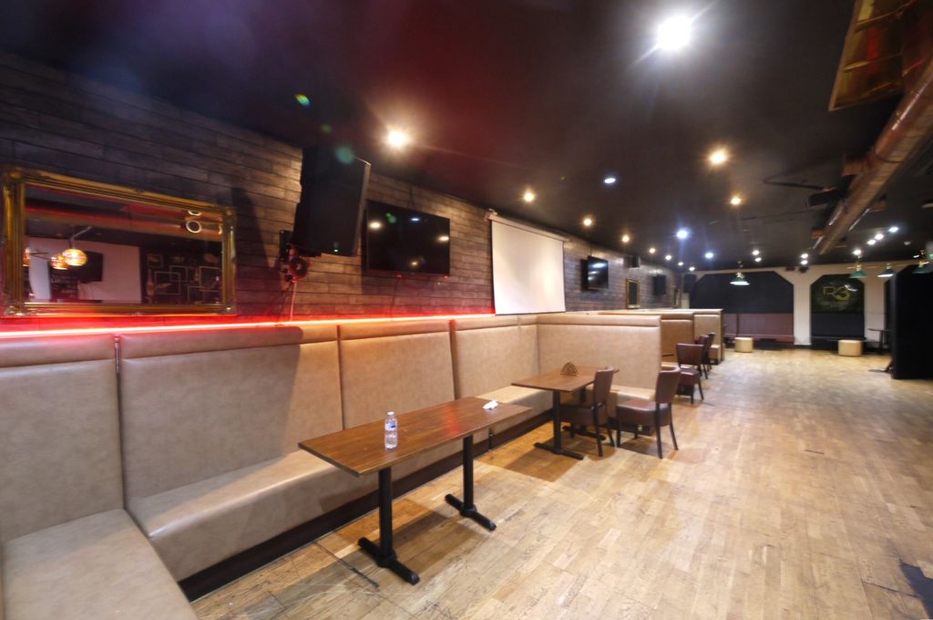 Property photo 2 of 14 4568902