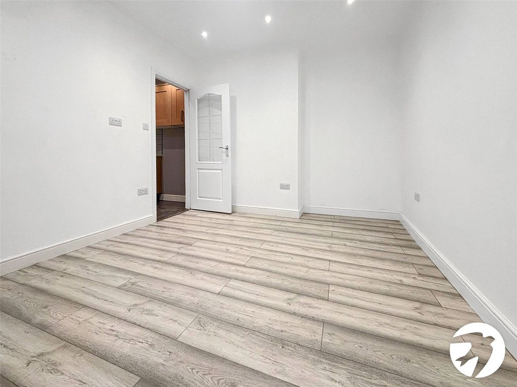 Property photo 3 of 5 Picture No. 03