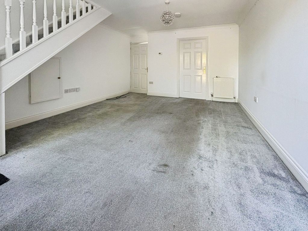 Property photo 2 of 12 Pbox-Img.Jpg
