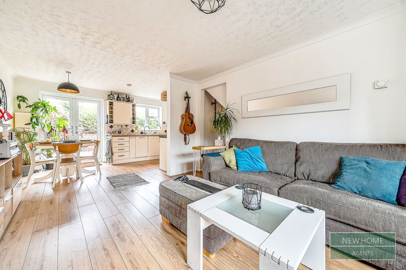 Property photo 3 of 17 Photo 15