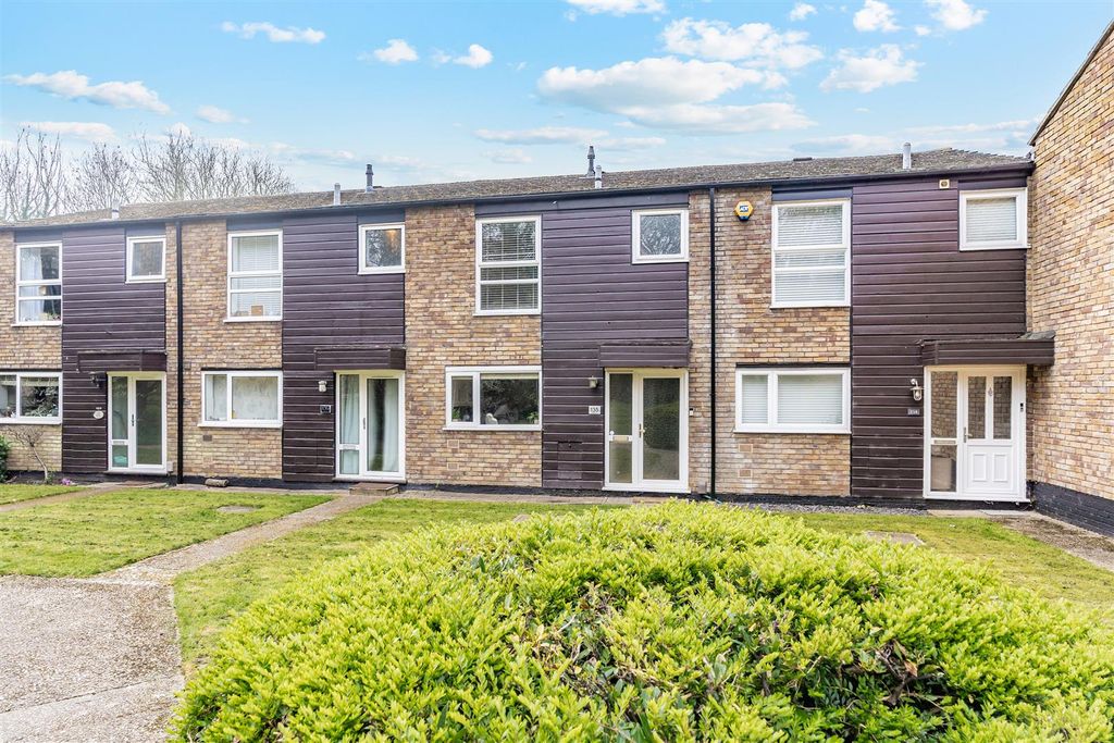 Property photo 1 of 17 Front