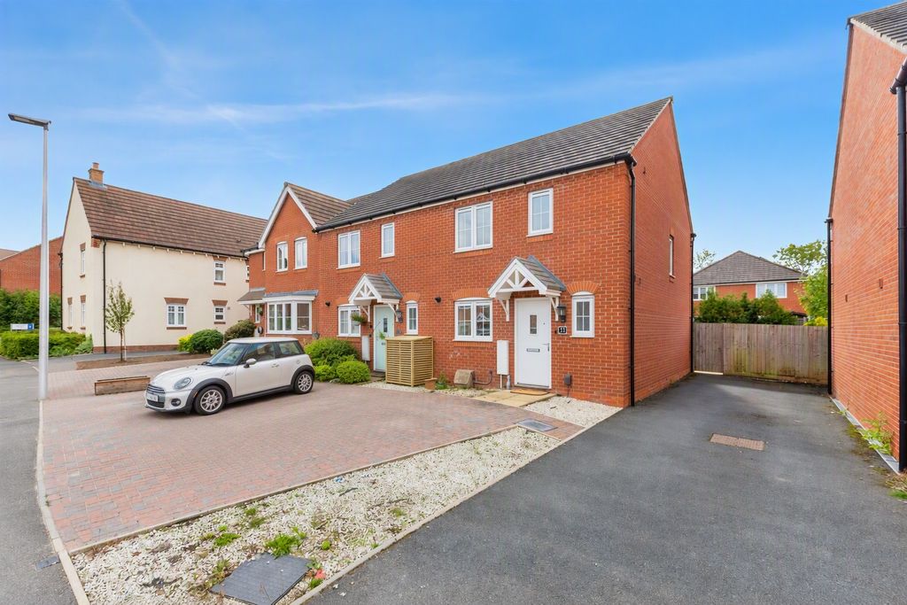 Property photo 1 of 14