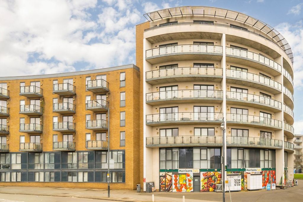 Property photo 2 of 5