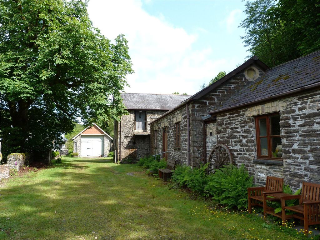 Property photo 1 of 46 Picture No. 63